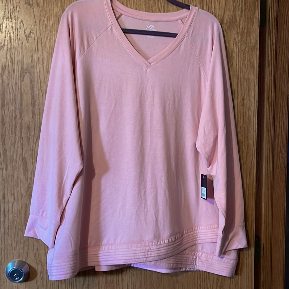 The Avenue pink top